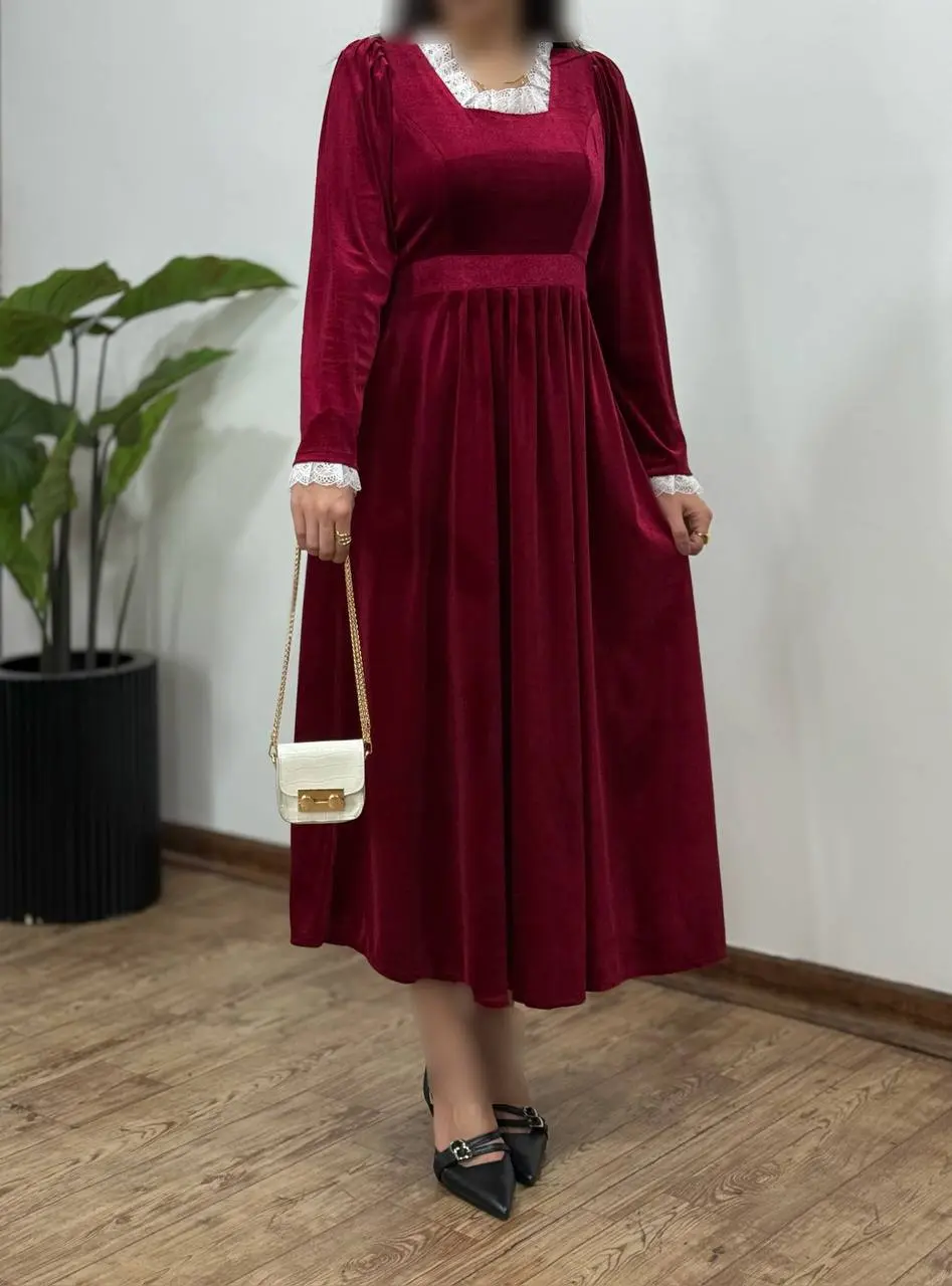 پیراهن مخمل دانتل یلدا